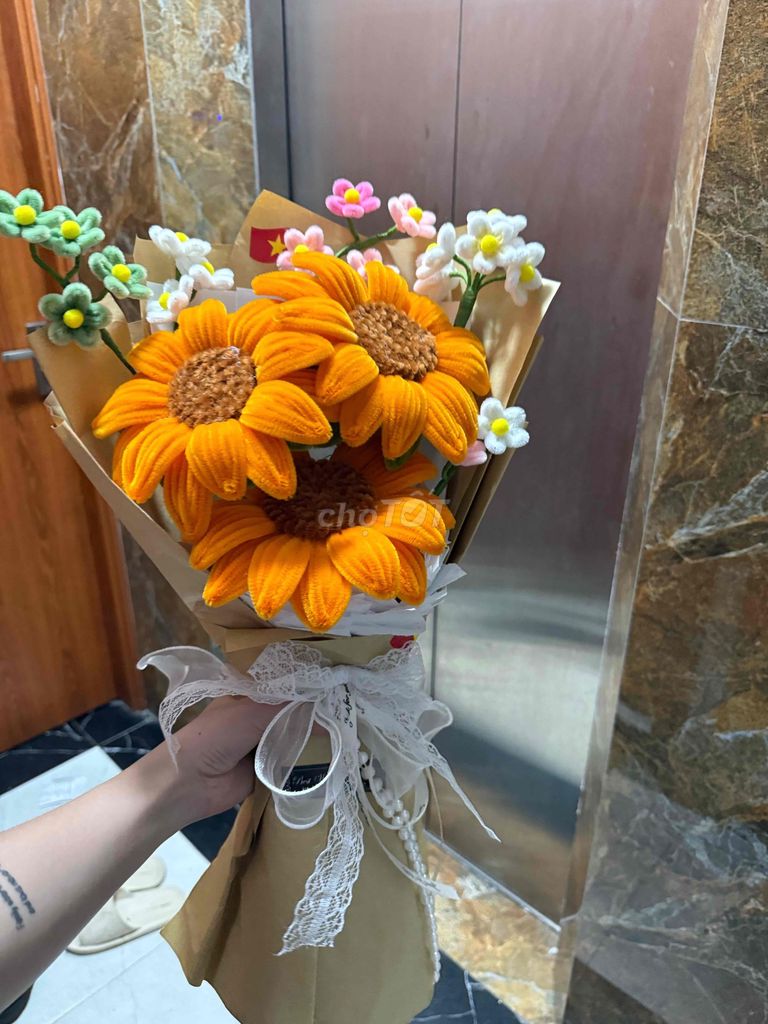 Bó hoa kẽm nhung trang trí quà tặng. Mua bán Cây cảnh, đồ trang trí tại Quận Hai Bà Trưng Hà Nội được đăng bởi Nguyễn Thị Hiền hình 1