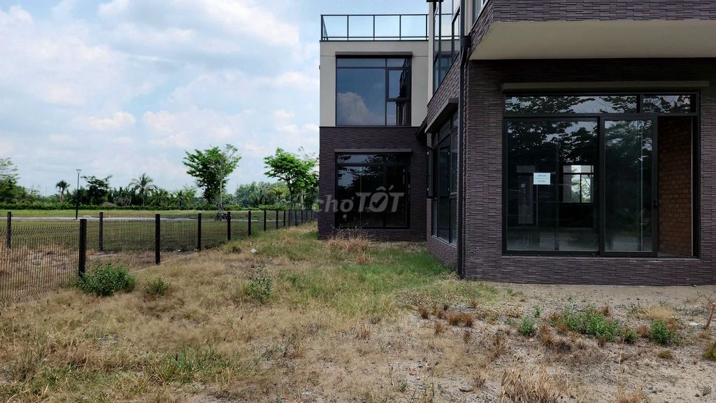 Biệt thự 579 m2 - KĐT Waterpoint - Vị trí đặc biệt chỉ 20 tỷ. Mua bán nhà ở tại Huyện Bến Lức Long An được đăng bởi Nguyễn Đức Thành hình 3