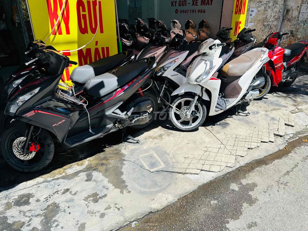 Распродажа скутеров SH, Vision, Air Blade и Grande 2012-2015, недорого