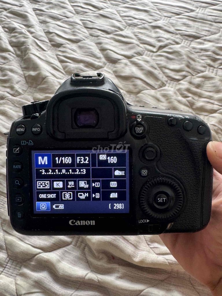 Máy ảnh Canon 5D Mark III DSLR Đen 50mm f/1.4. Mua bán Máy ảnh, Máy quay tại Quận Bình Tân Tp Hồ Chí Minh được đăng bởi Ngo Phuc hình 1