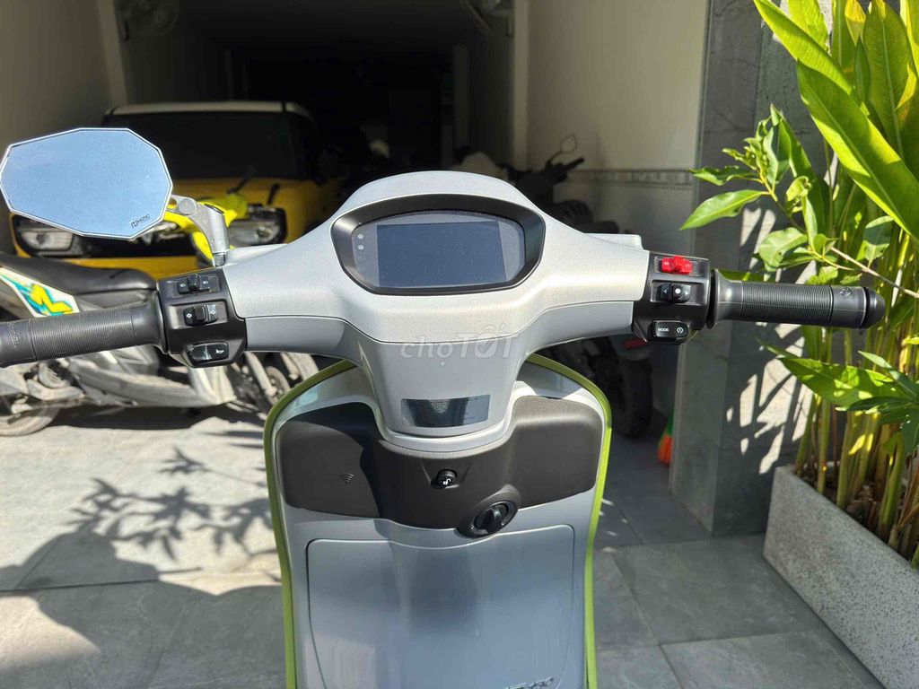 bán xe vespa springtech 150cc. Mua bán Xe máy tại Quận 10 Tp Hồ Chí Minh được đăng bởi au thoai van hình 1