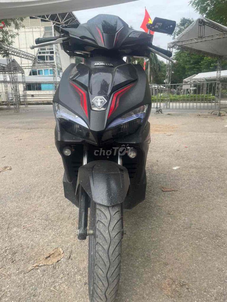 có việc cần dùng nên muốn bán xe. Mua bán Xe máy tại Quận Hai Bà Trưng Hà Nội được đăng bởi Hùng hình 2