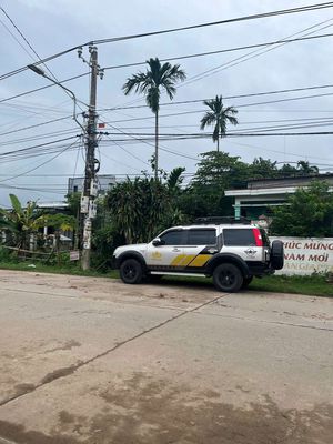 2008 2.5L 4x4 MT - 559000 km. Mua bán Ô tô tại Quận Cẩm Lệ Đà Nẵng được đăng bởi nguyen thang