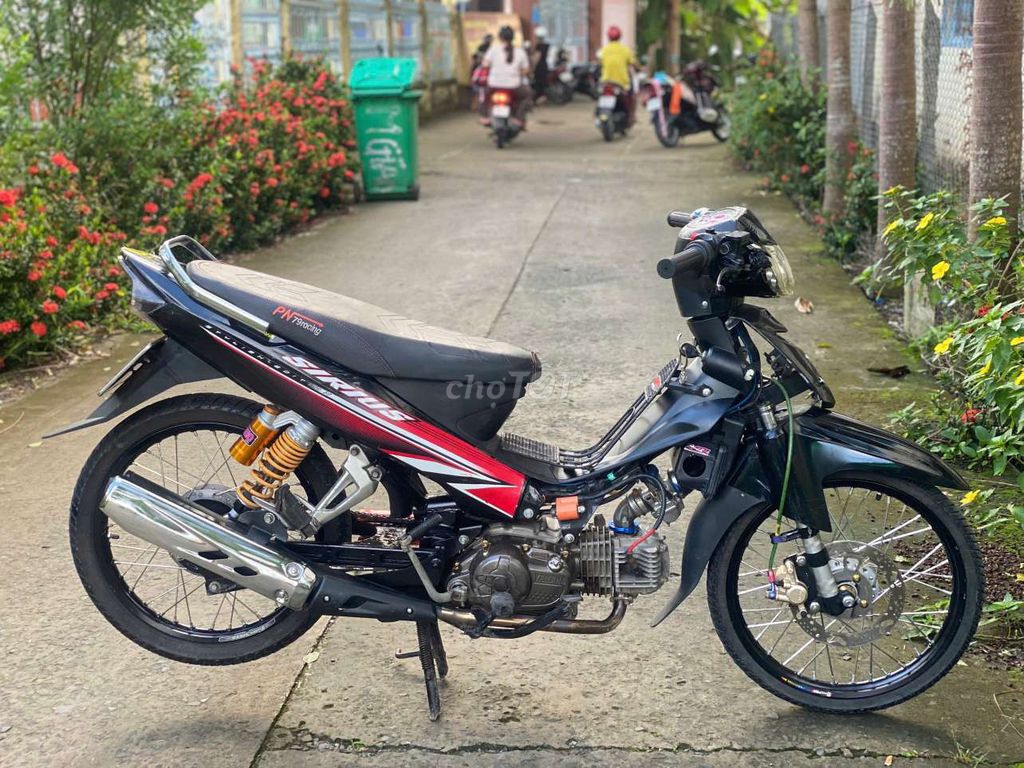 Sirius bs64 máy 54zz. Mua bán Xe máy tại Thành phố Vĩnh Long Vĩnh Long được đăng bởi HOÀNG KHA  hình 2