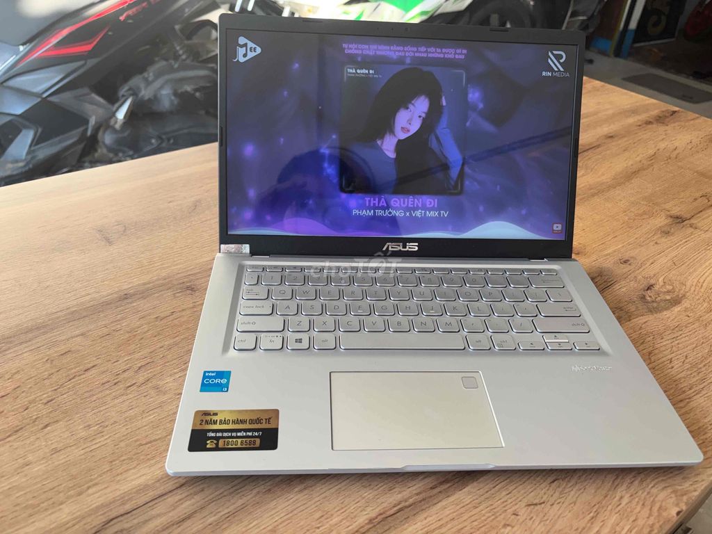 ASUS Vivobook 14 i3 4GB/512GB. Mua bán Laptop tại Thành phố Thủ Đức Tp Hồ Chí Minh được đăng bởi Cầm đồ gia minh lãi suất 2 phần trăm hình 1