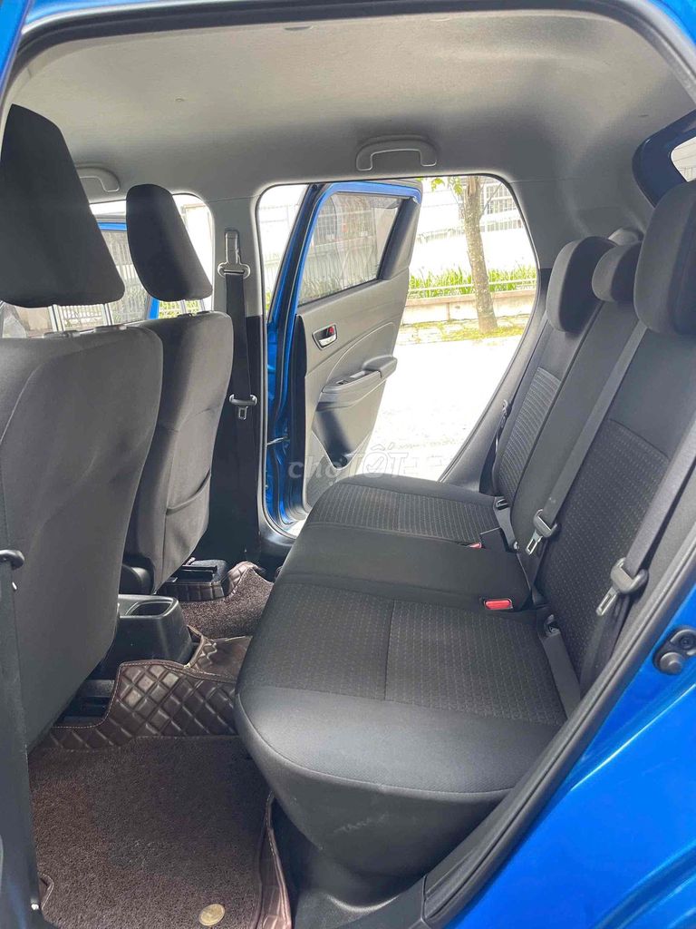 Suzuki Swift 2019 GLX 1.2 CVT - 72000 km. Mua bán Ô tô tại Quận Long Biên Hà Nội được đăng bởi Mr Tài Oto hình 15