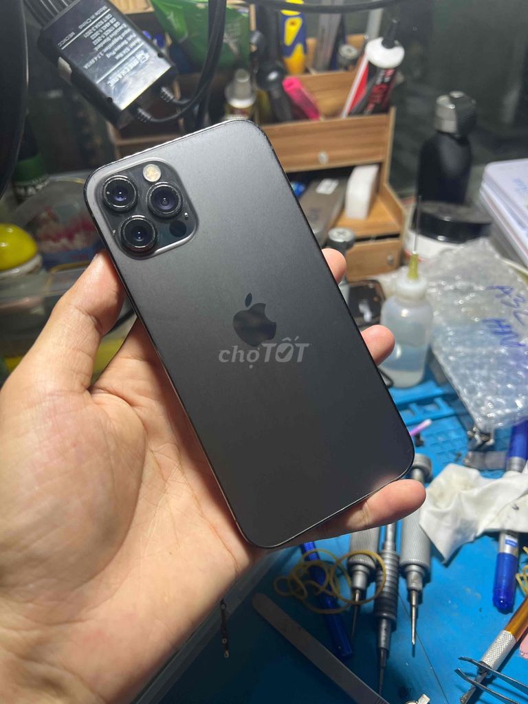 Apple iPhone 12 Pro 128GB Xám. Mua bán Điện thoại tại Huyện Châu Đức Bà Rịa - Vũng Tàu được đăng bởi võ văn thịnh hình 1