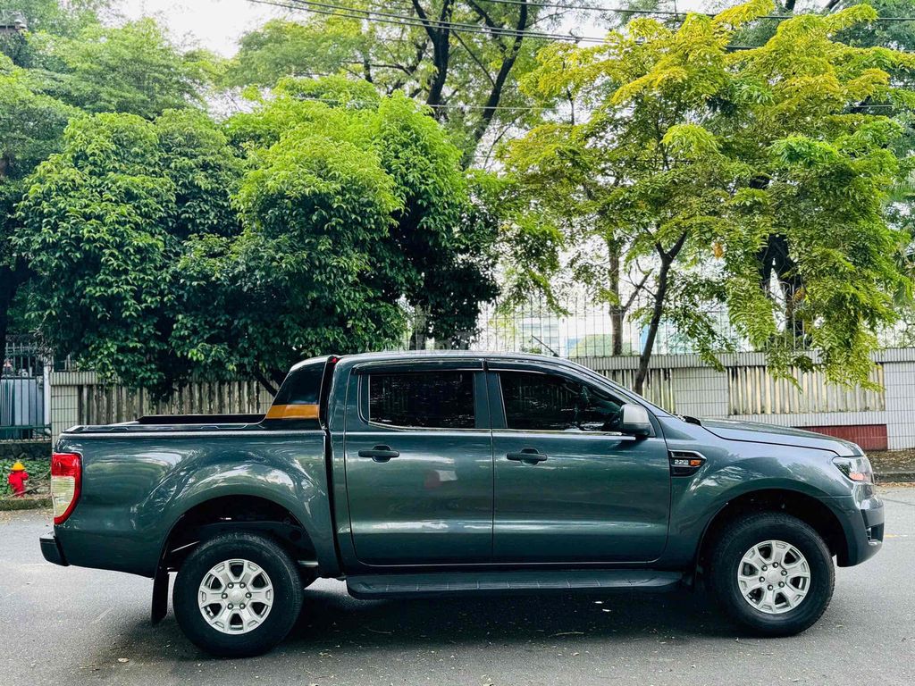 Ford Ranger 2015 XLS 2.2 4x2 AT - 100000 km. Mua bán Ô tô tại Huyện Đắk Song Đắk Nông được đăng bởi Ford KDV hình 4