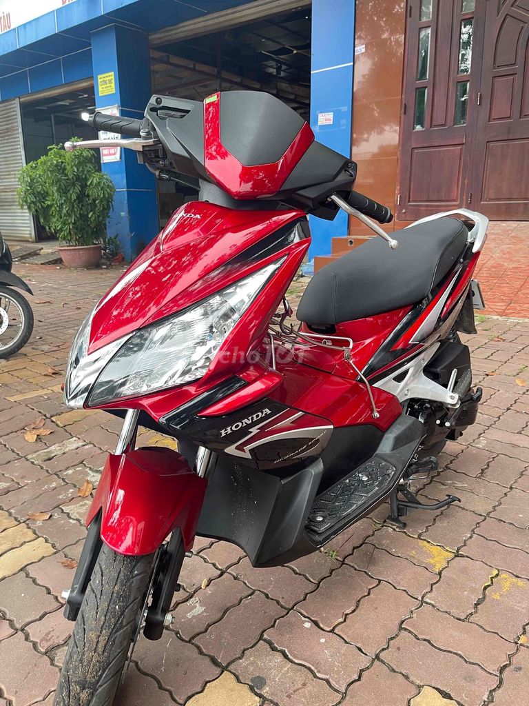 Air Blade FI – 2009 UP THÁI, MÁY ZIN, DÀN ÁO ĐẸP. Mua bán Xe máy tại Thành phố Vũng Tàu Bà Rịa - Vũng Tàu được đăng bởi Lê Hoàng Lân hình 2