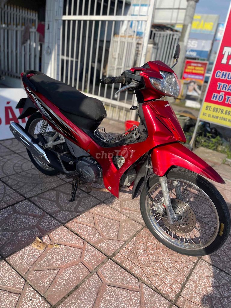 Honda Blade 2018 Đỏ máy nguyên zin biển 69. Mua bán Xe máy tại Quận Cái Răng Cần Thơ được đăng bởi CẦM ĐỒ TRUNG TÍN  hình 2