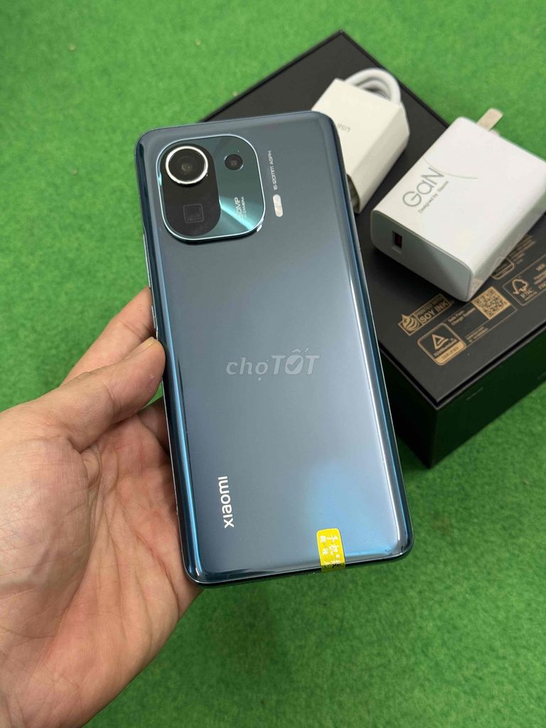 Mi 11 Pro 8/256 zin đẹp đủ SẠC CÁP ỐP - CÓ COD