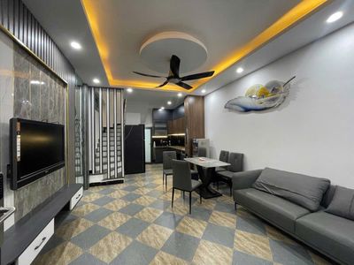 Nhà đẹp lô góc Bùi Xương Trạch DT 38m 5 tầng MT 4.4m giá gốc 8.31 tỷ. Mua bán nhà ở tại Quận Thanh Xuân Hà Nội được đăng bởi Nguyễn Hùng