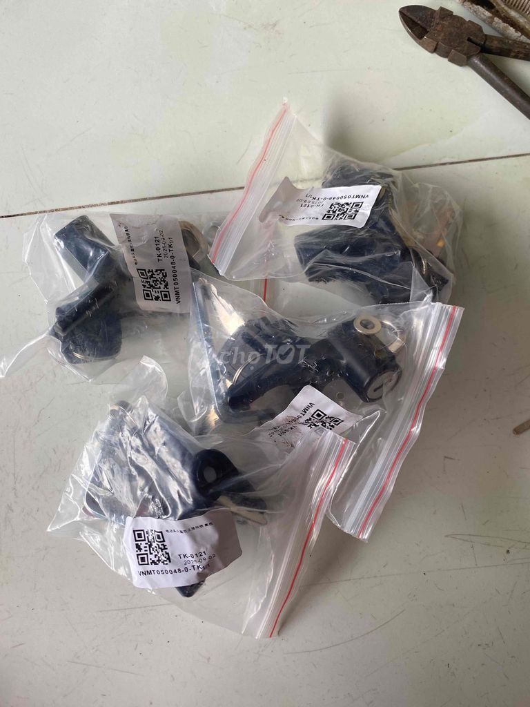 Khoá xe đạp/ xe đạp điện( 4cái). Mua bán Phụ tùng xe tại Thành phố Thuận An Bình Dương được đăng bởi Tên chưa cung cấp hình 4