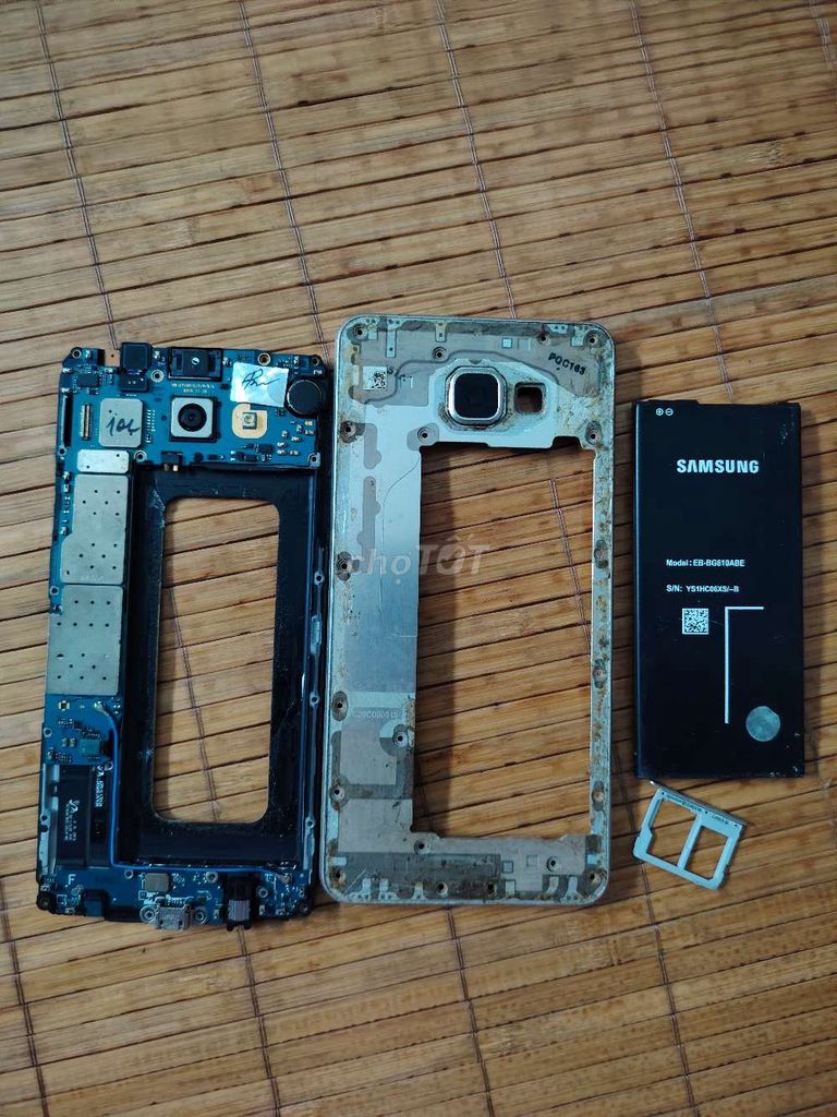 Xác Samsung Galaxy A7 Đen Bóng. Mua bán Điện thoại tại Quận Bình Tân Tp Hồ Chí Minh được đăng bởi Nhi hình 1