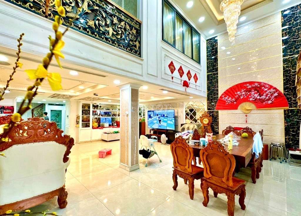 Bán Biệt Thự KHU TÊN LỬA Bình Tân - 9x20 - Hầm - 5 tầng - Nhỉnh 38 tỷ