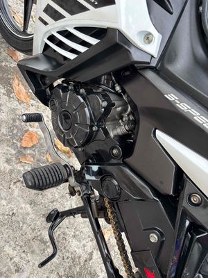 Yamaha Exciter 135 Trắng Đen Đỏ. Mua bán Xe máy tại Thị xã Bến Cát Bình Dương được đăng bởi xe máy trả góp tín nghĩa 