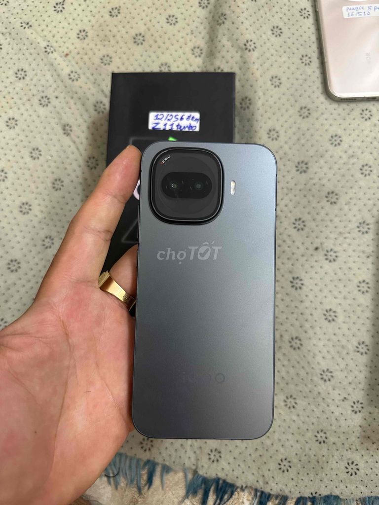 iQOO Z11 Turbo Xám 12GB/256GB  pin khủng. Mua bán Điện thoại tại Quận Tân Bình Tp Hồ Chí Minh được đăng bởi Nguyễn Thắng Mobile hình 1