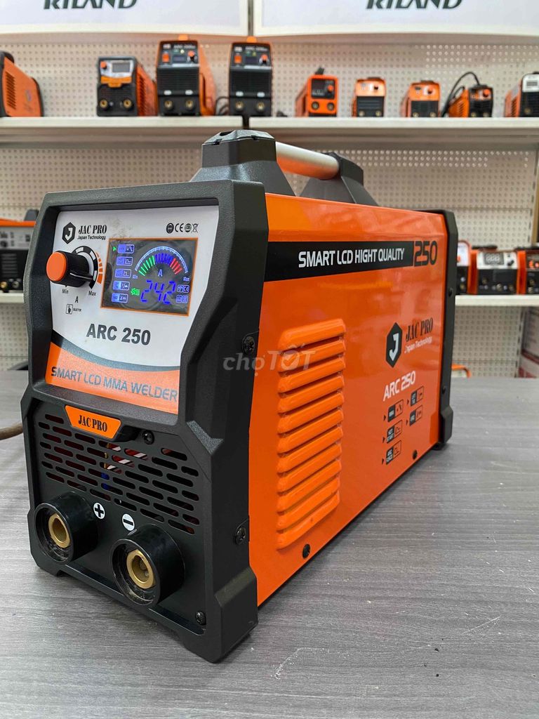 cần bán gấp máy hàn que Jacpro Arc 250. Mua bán Đồ chuyên dụng, Giống nuôi trồng tại Thành phố Thủ Đức Tp Hồ Chí Minh được đăng bởi Thảo Nam Bình Dương hình 1