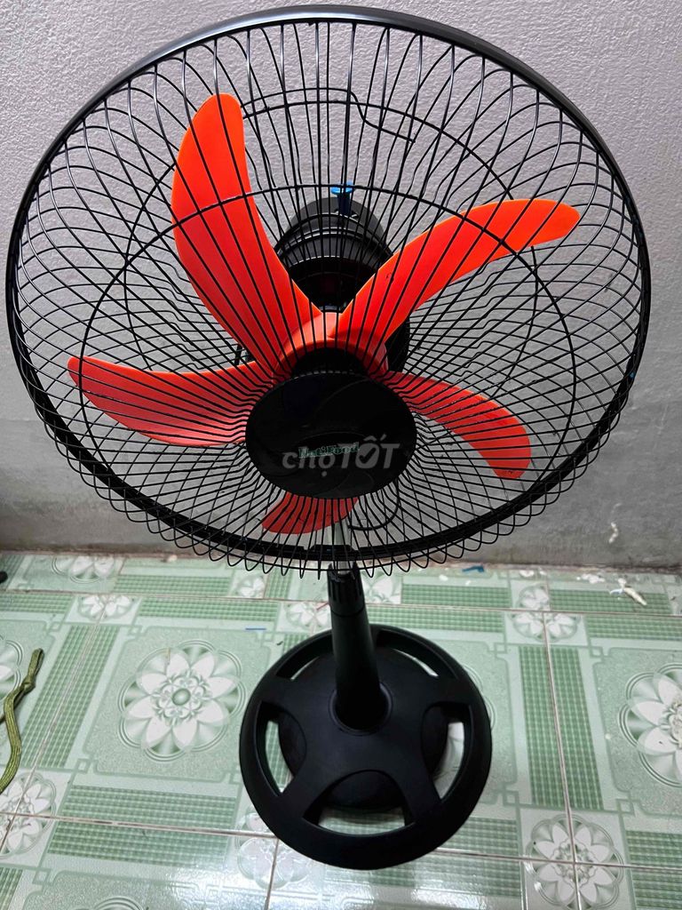 Quạt đứng WattFood Đen cam. Mua bán Quạt tại Quận Cái Răng Cần Thơ được đăng bởi sang nguyễn  hình 1