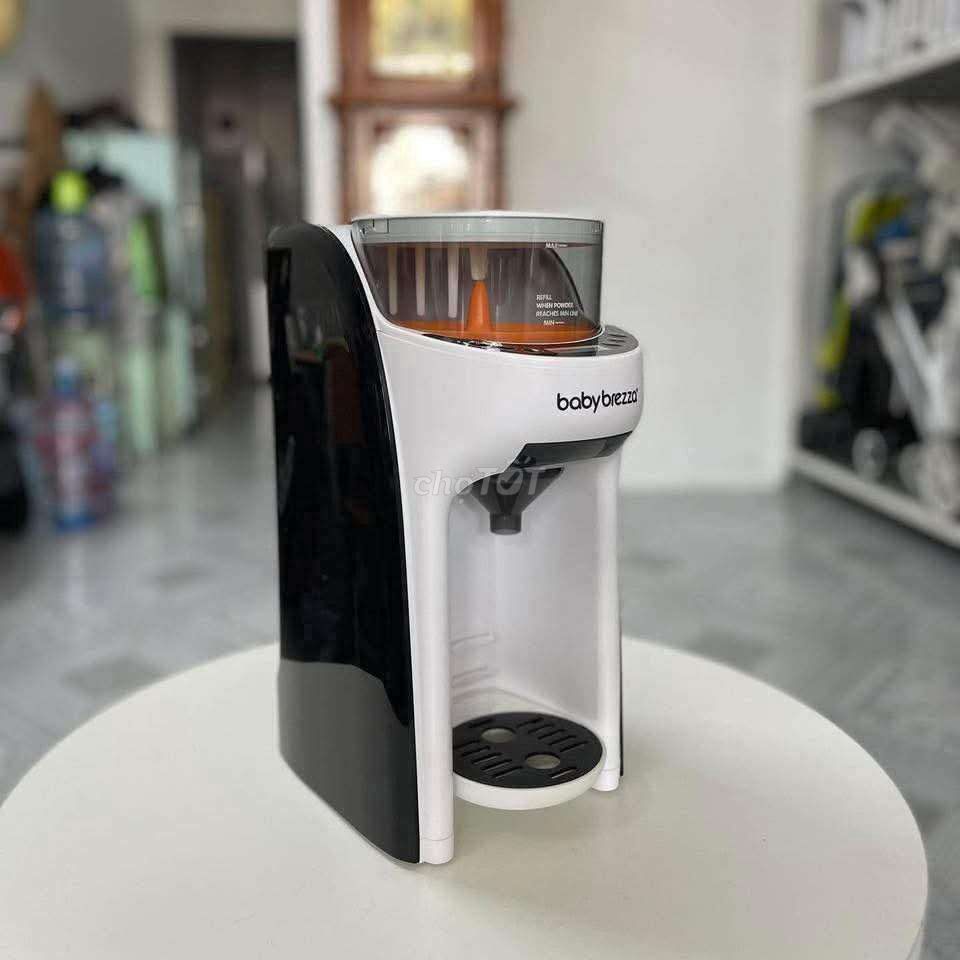 Máy pha sữa Babybrezza Pro Đen trắng. Mua bán Mẹ và bé tại Quận 10 Tp Hồ Chí Minh được đăng bởi Anh Dũng hình 1