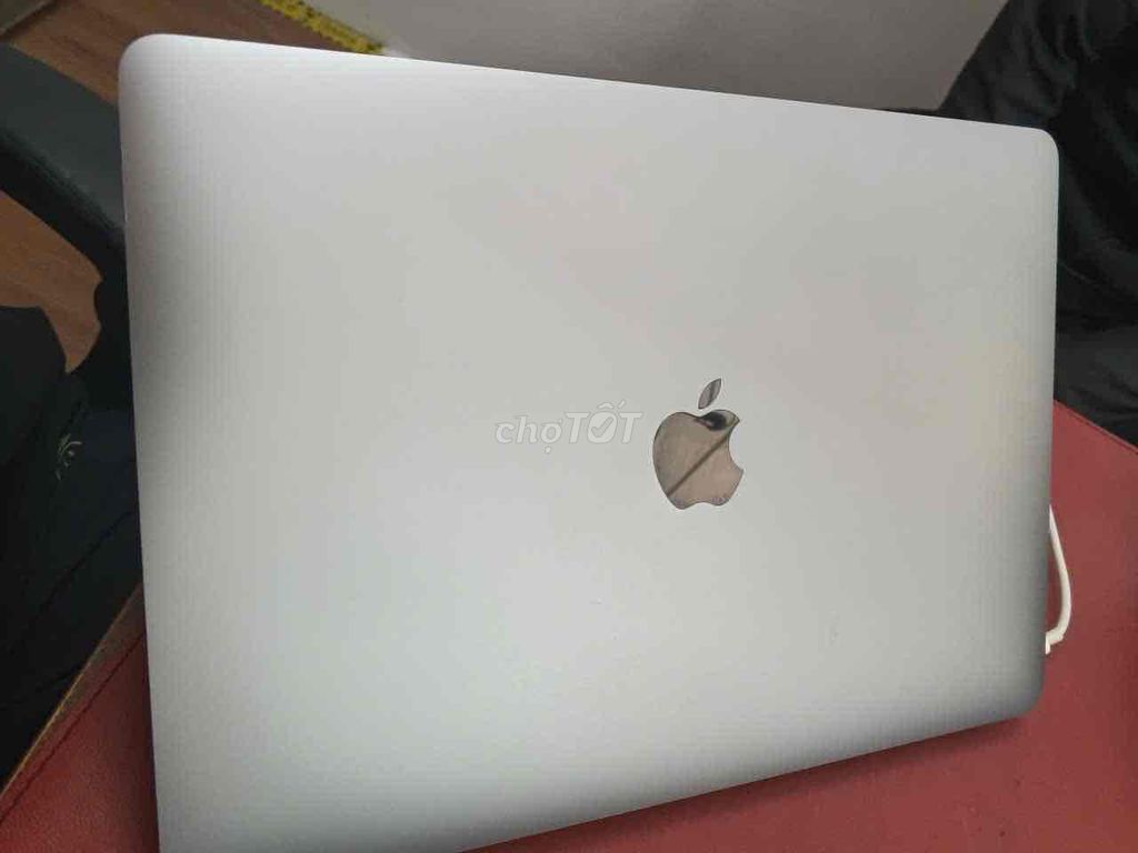 Apple Macbook Air M1 8GB/256GB Bạc. Mua bán Laptop tại Quận Gò Vấp Tp Hồ Chí Minh được đăng bởi Chí Hướng Group  hình 1