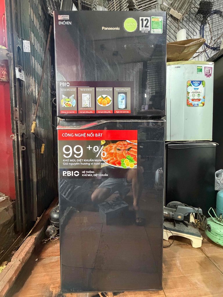 Tủ lạnh Panasonic 220l Inverter Đen. Mua bán Tủ lạnh tại Quận Gò Vấp Tp Hồ Chí Minh được đăng bởi Hoàng sang hình 1