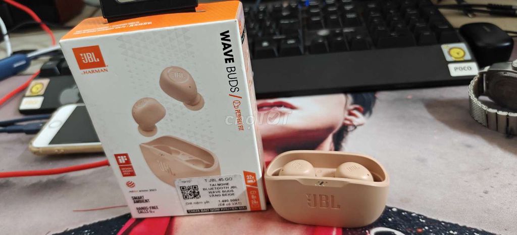 Tai nghe JBL Wave Buds Vàng be Mới. Mua bán Tivi, Âm thanh tại Thành phố Pleiku Gia Lai được đăng bởi Hoàng Hà hình 1