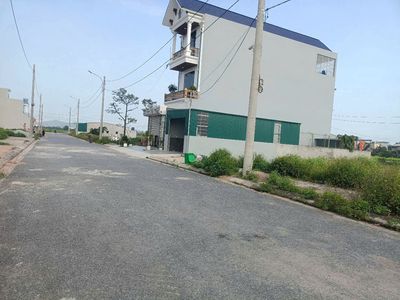 LÔ ĐẤT SIÊU TIỀM NĂNG - NGAY GẦN BV BẠCH MAI - CƠ HỘI ĐẦU TƯ VÀNG !. Mua bán đất tại Huyện Thanh Liêm Hà Nam được đăng bởi Sơn