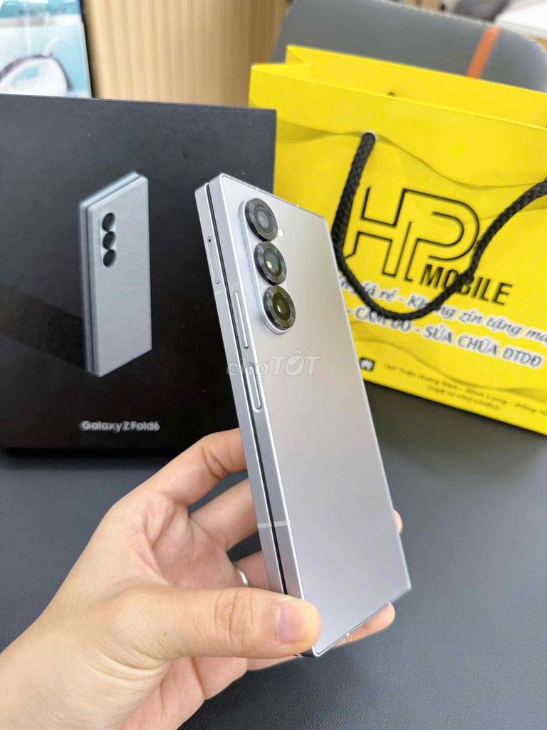 Samsung Z Fold 6 Bạc. Mua bán Điện thoại tại Thành phố Đồng Xoài Bình Phước được đăng bởi Hoàng  Minh Phụng hình 1