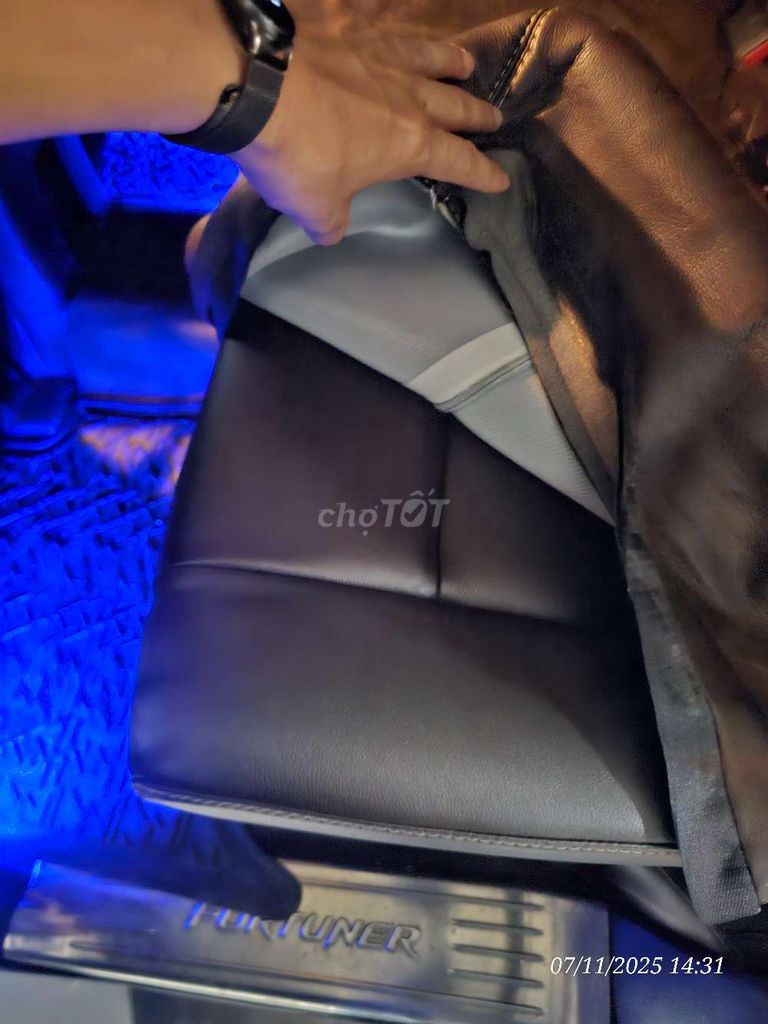 Toyota Fortuner 2.4AT 41.000 km. Mua bán Ô tô tại Quận Gò Vấp Tp Hồ Chí Minh được đăng bởi Cường Lã Auto hình 4