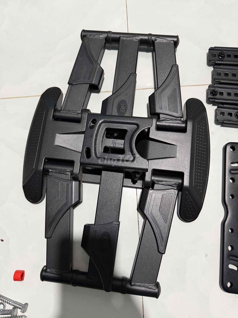 Giá treo TV NB P6 Đen như mới. Mua bán Phụ kiện (Màn hình, Chuột...) tại Thị xã Tân Uyên Bình Dương được đăng bởi tiến hình 1