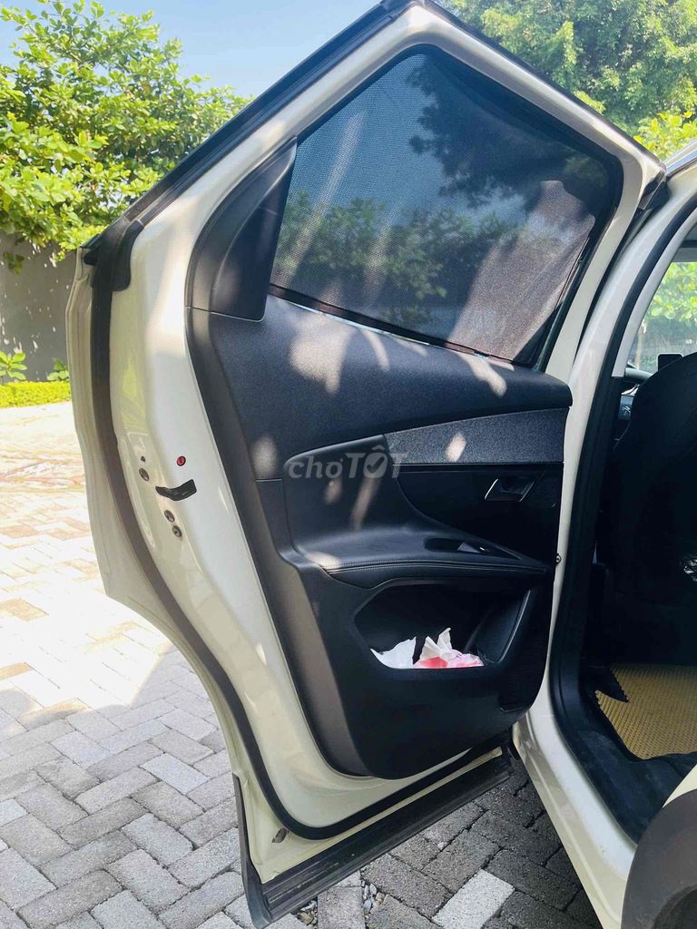 Peugeot 3008 2018 1.6L Turbo - 130000 km. Mua bán Ô tô tại Quận Nam Từ Liêm Hà Nội được đăng bởi Minh Phùng hình 10