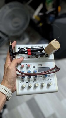 Bộ mixer karaoke mini và micro không dây. Mua bán Tivi, Âm thanh tại Thành phố Thủ Đức Tp Hồ Chí Minh được đăng bởi PIS