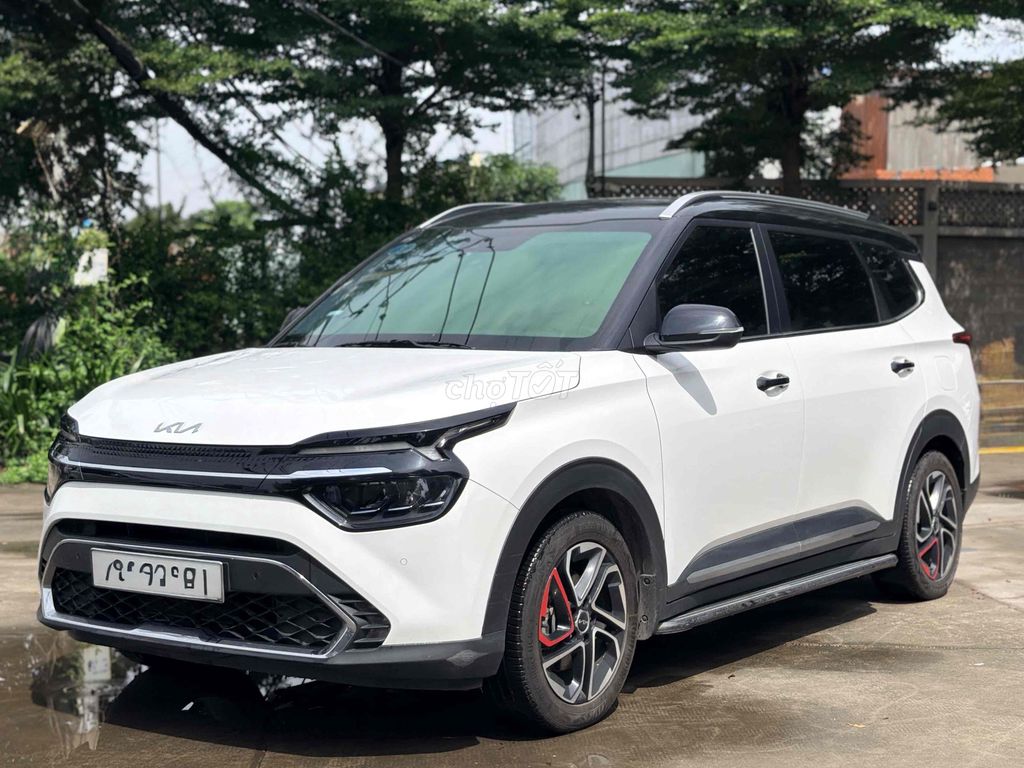 KIA CARENS SIGNATURE 2024 Trắng 36.000 km giá tốt