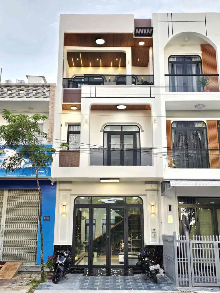 nhà mới 5x16 hướng Đông Nam đường số 1 Văn Hoá Tây Đô giá 6 tỷ 200tr