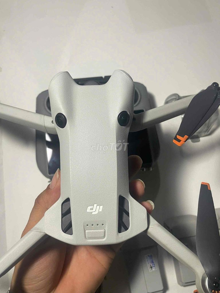 dji mini 4 pro tay màn hình rc 2