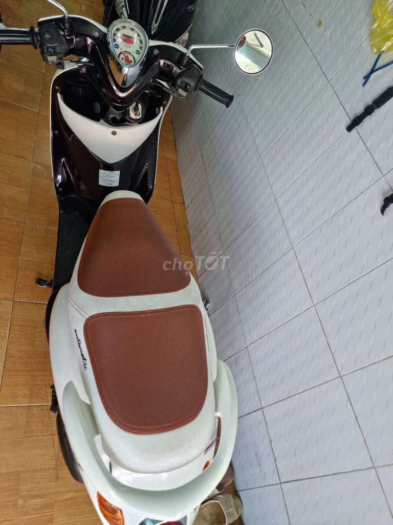 Yamaha Mio Classico màu Trắng. Mua bán Xe máy tại Quận Ninh Kiều Cần Thơ được đăng bởi CHXM Trung Trưc  hình 2