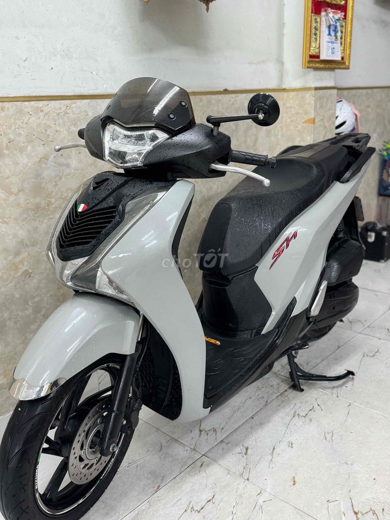 SH 125 ABS xám xi măng mới keng 43E1-521.80. Mua bán Xe máy tại Quận Sơn Trà Đà Nẵng được đăng bởi Minh Dũng bán trả góp 136 vân đồn  hình 2