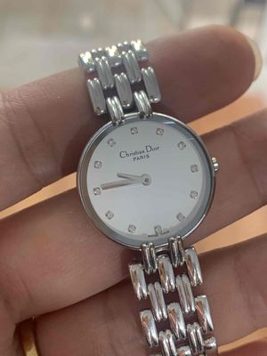 Đồng hồ Christian Dior nữ bạc kim loại. Mua bán Đồng hồ tại Quận Hà Đông Hà Nội được đăng bởi Watch Shop 1986
