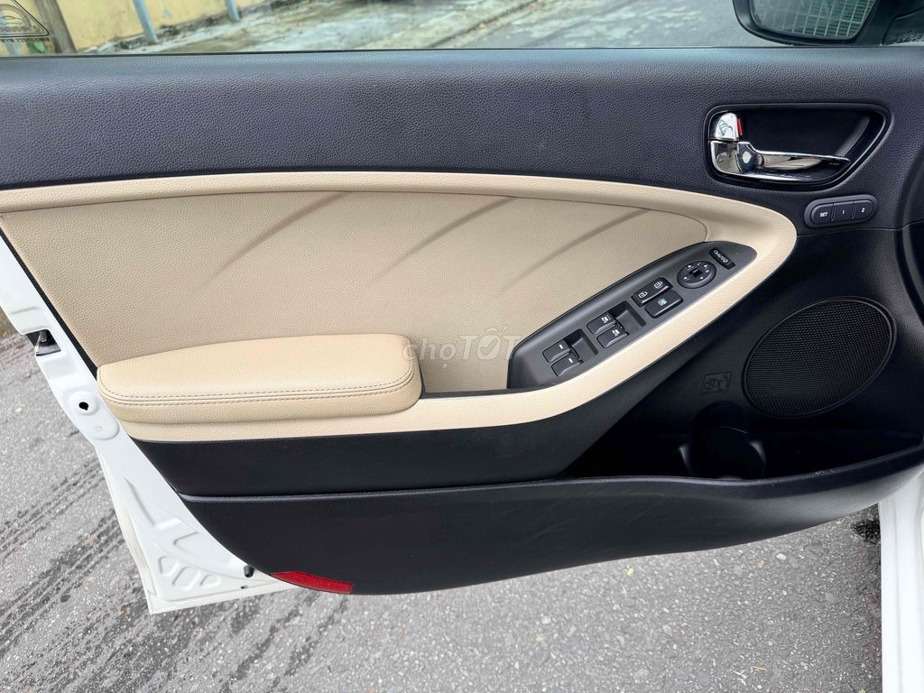 Kia Cerato 2016 1.6 AT - 100000 km. Mua bán Ô tô tại Quận Cẩm Lệ Đà Nẵng được đăng bởi Phước Auto hình 14