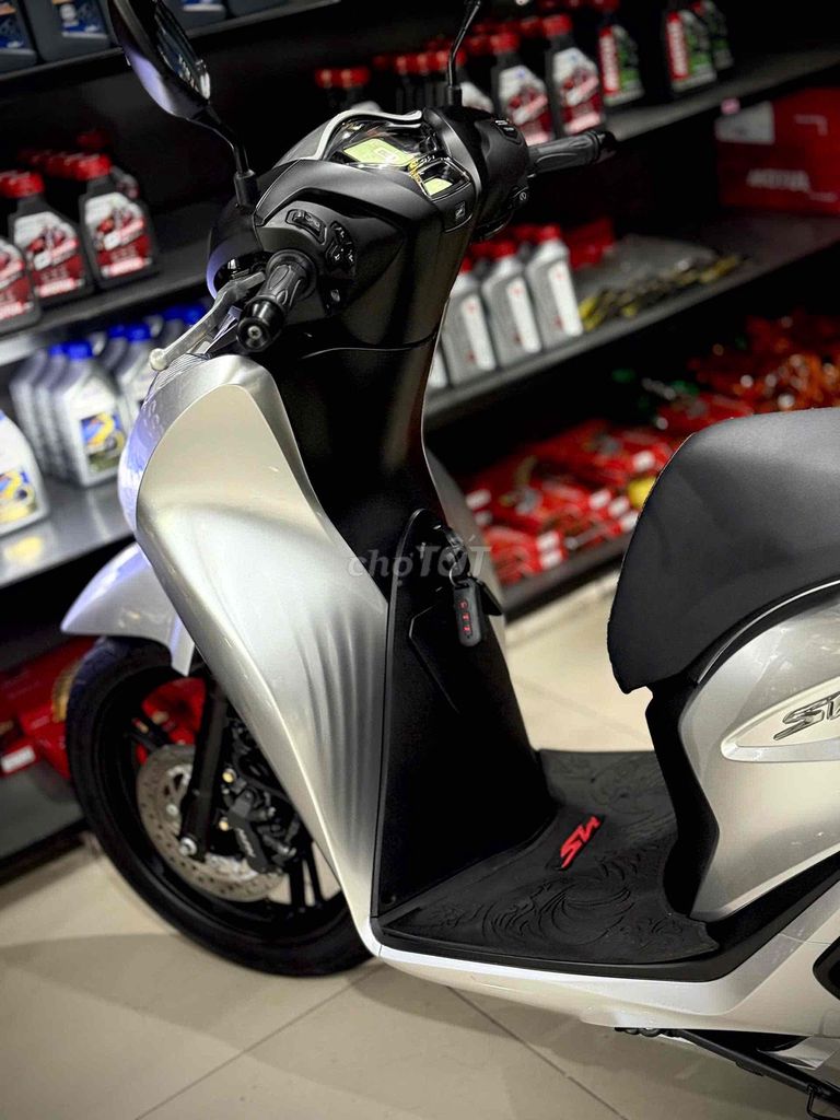 Sh125 2021 Lướt chính chủ ký ( Hỗ trợ GÓP ) 🔥🔥. Mua bán Xe máy tại Thị xã Phú Mỹ Bà Rịa - Vũng Tàu được đăng bởi Cửa Hàng Xe Máy Phú Mỹ hình 2
