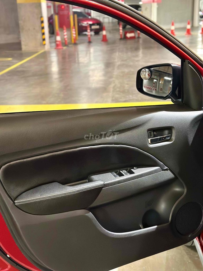 Mitsubishi Attrage Đỏ Tự động. Mua bán Ô tô tại Thành phố Huế Thừa Thiên Huế được đăng bởi room room hình 6
