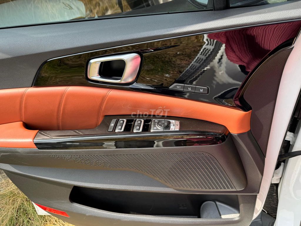 Kia Carnival 2025 Premium 2.2D 7S - 24,000 km cọp.. Mua bán Ô tô tại Thành phố Thủ Đức Tp Hồ Chí Minh được đăng bởi Đức Tứ Bánh hình 13