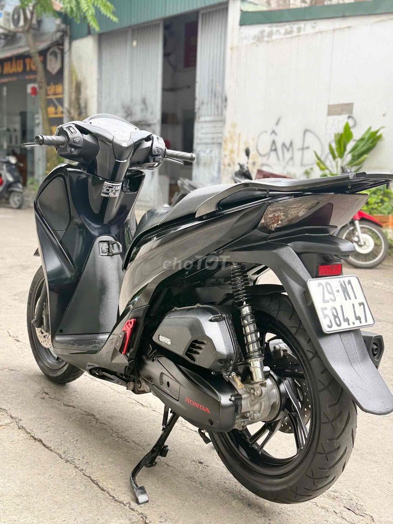 Cần bán Sh 2019, smartkey, biển Hà Nội. zin 100%. Mua bán Xe máy tại Quận Nam Từ Liêm Hà Nội được đăng bởi E Thuý hình 6