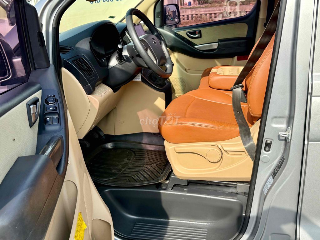 Hyundai Grand Starex 2014 2.4 MT - 122 km. Mua bán Ô tô tại Quận Gò Vấp Tp Hồ Chí Minh được đăng bởi Bình An Ôtô  hình 8