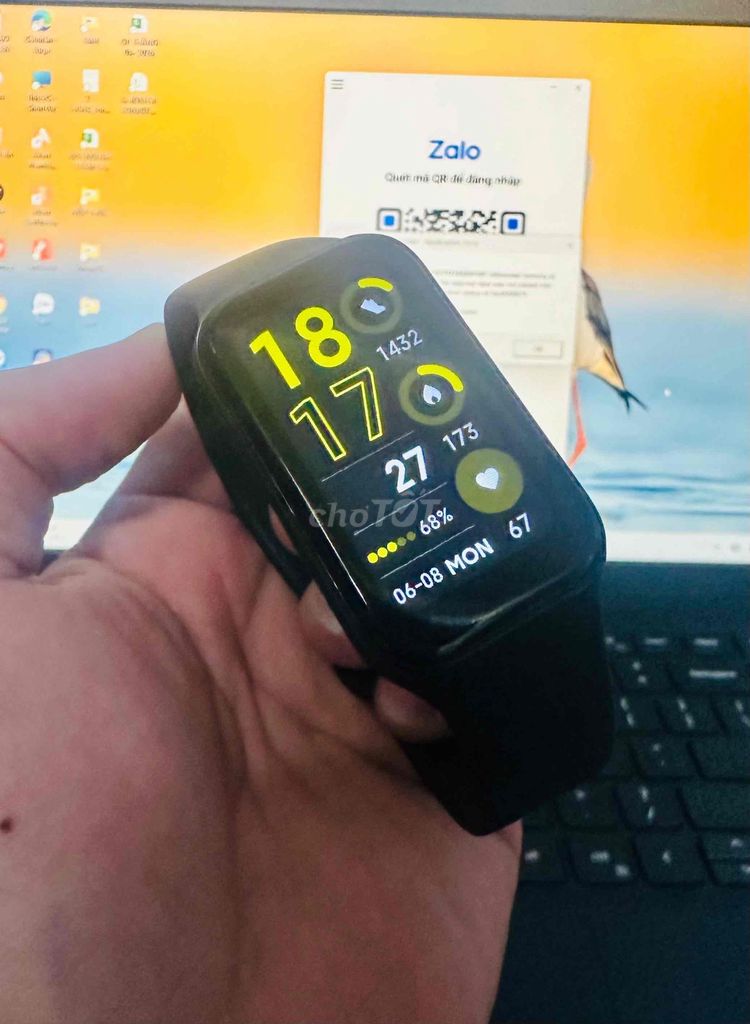 Xiaomi Smart Band 8 Active Đen. Mua bán Thiết bị đeo thông minh tại Quận Bình Thạnh Tp Hồ Chí Minh được đăng bởi Tí Tech hình 1