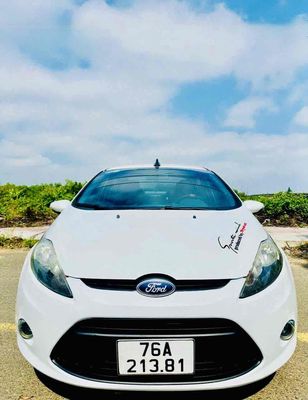 Ford Fiesta Sedan 2011