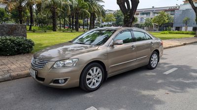 Toyota Camry 2007 3.5Q - 120000 km. Mua bán Ô tô tại Quận 7 Tp Hồ Chí Minh được đăng bởi Phùng Long