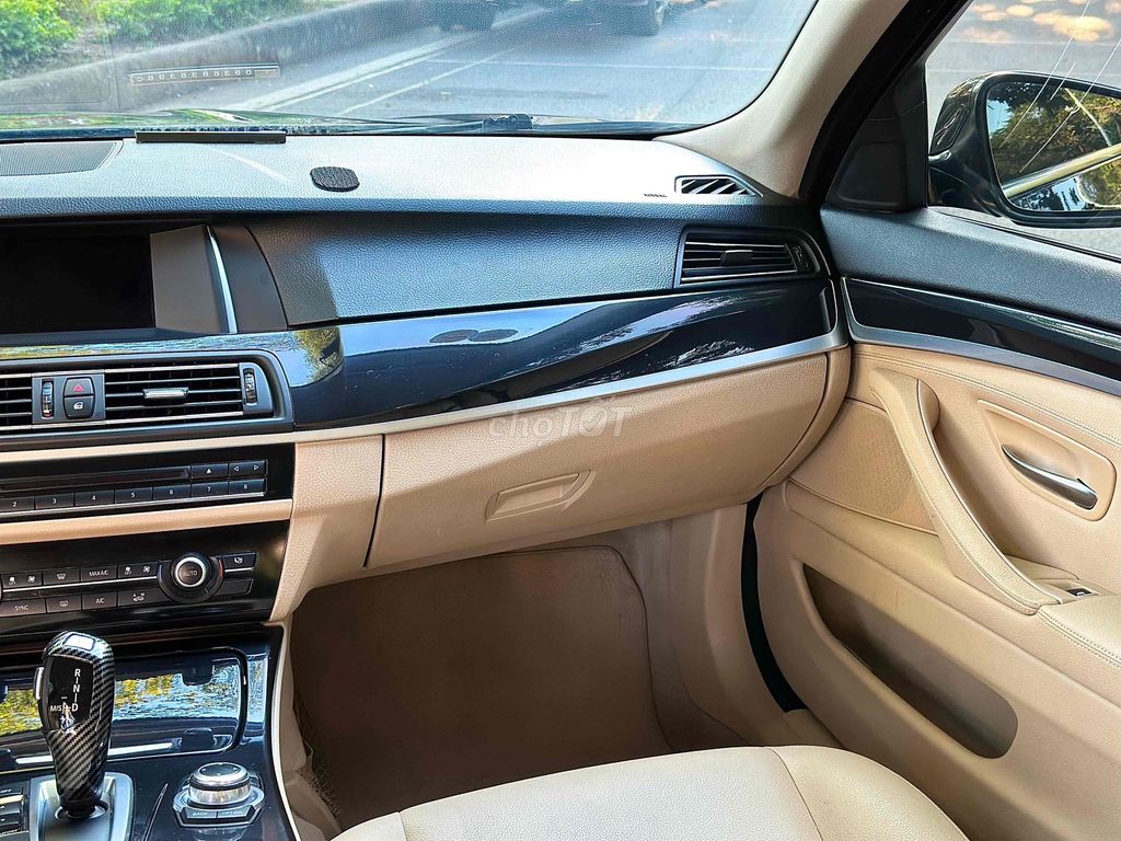 BMW 520i 2014 Đen 110000 km. Mua bán Ô tô tại Quận Hoàng Mai Hà Nội được đăng bởi Cường hình 10