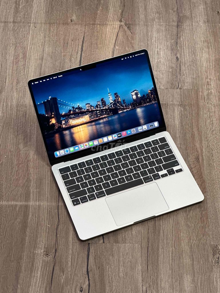 MacBook Air M4 13' 16GB/256GB Care+ 2028 Sạch. Mua bán Laptop tại Quận 10 Tp Hồ Chí Minh được đăng bởi APPLE 2HAND hình 1
